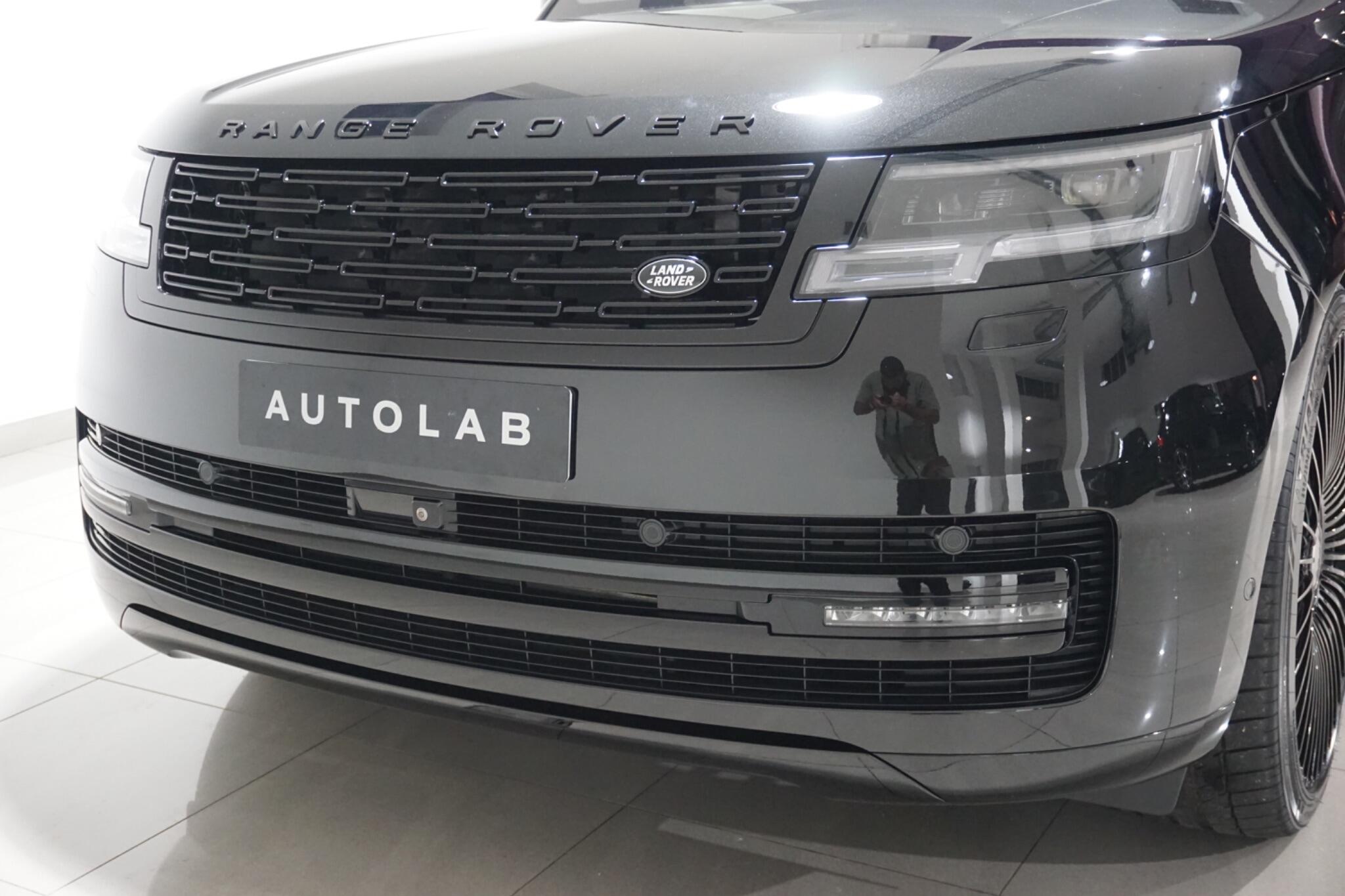 Land Rover Range Rover 3.0 D300 MHEV Autobiography SUV 5dr Diesel Auto 4WD Euro 6 (s/s) (300 ps)